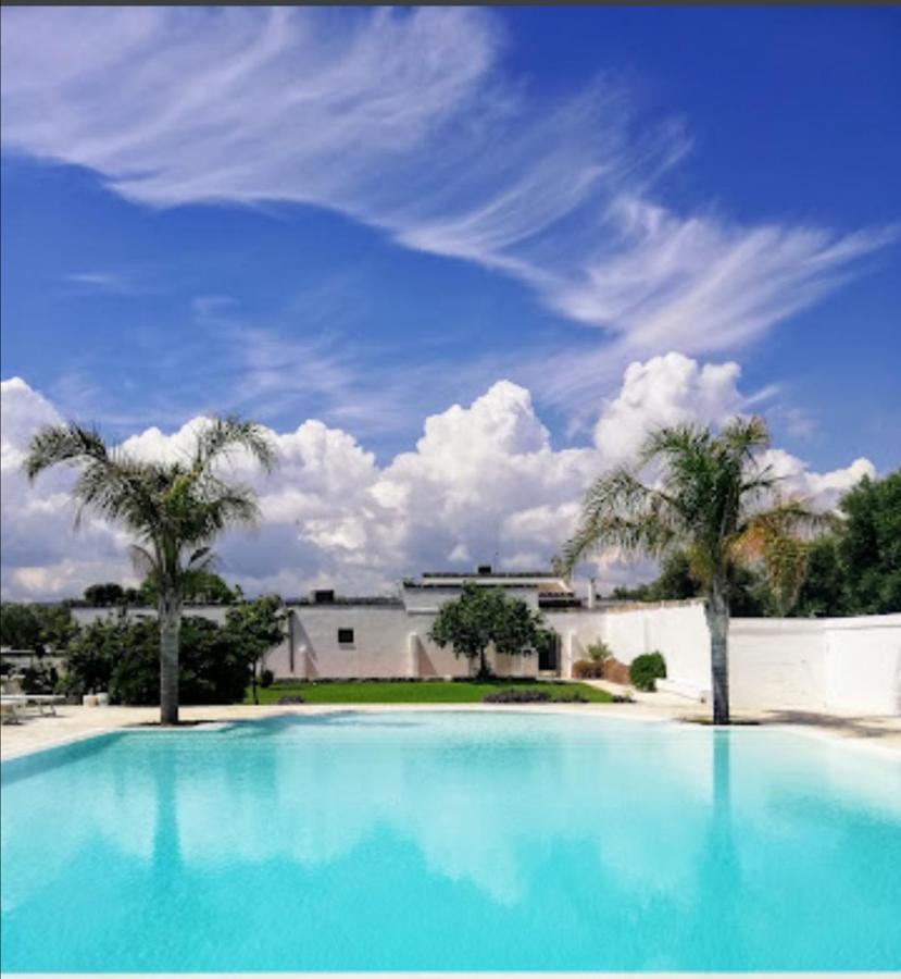 Room In Bb - Stunning Quadruple Room In Ancient Masseria Near The Sea In A Quiet Olive Trees Остуні Екстер'єр фото