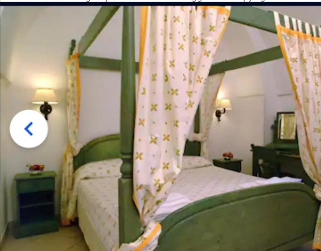 Room In Bb - Stunning Quadruple Room In Ancient Masseria Near The Sea In A Quiet Olive Trees Остуні Екстер'єр фото