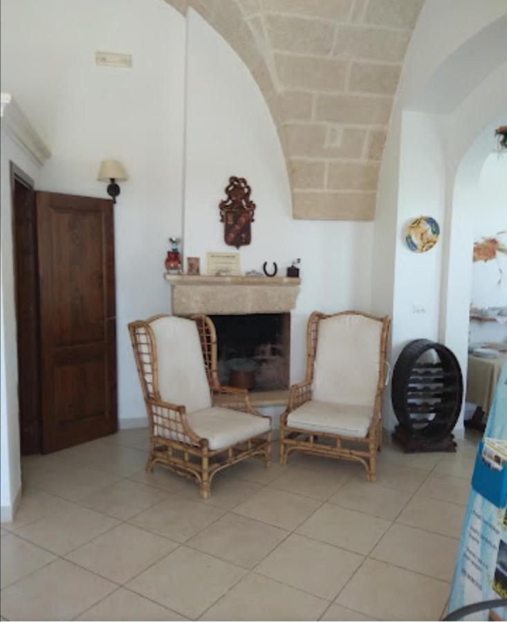 Room In Bb - Stunning Quadruple Room In Ancient Masseria Near The Sea In A Quiet Olive Trees Остуні Екстер'єр фото