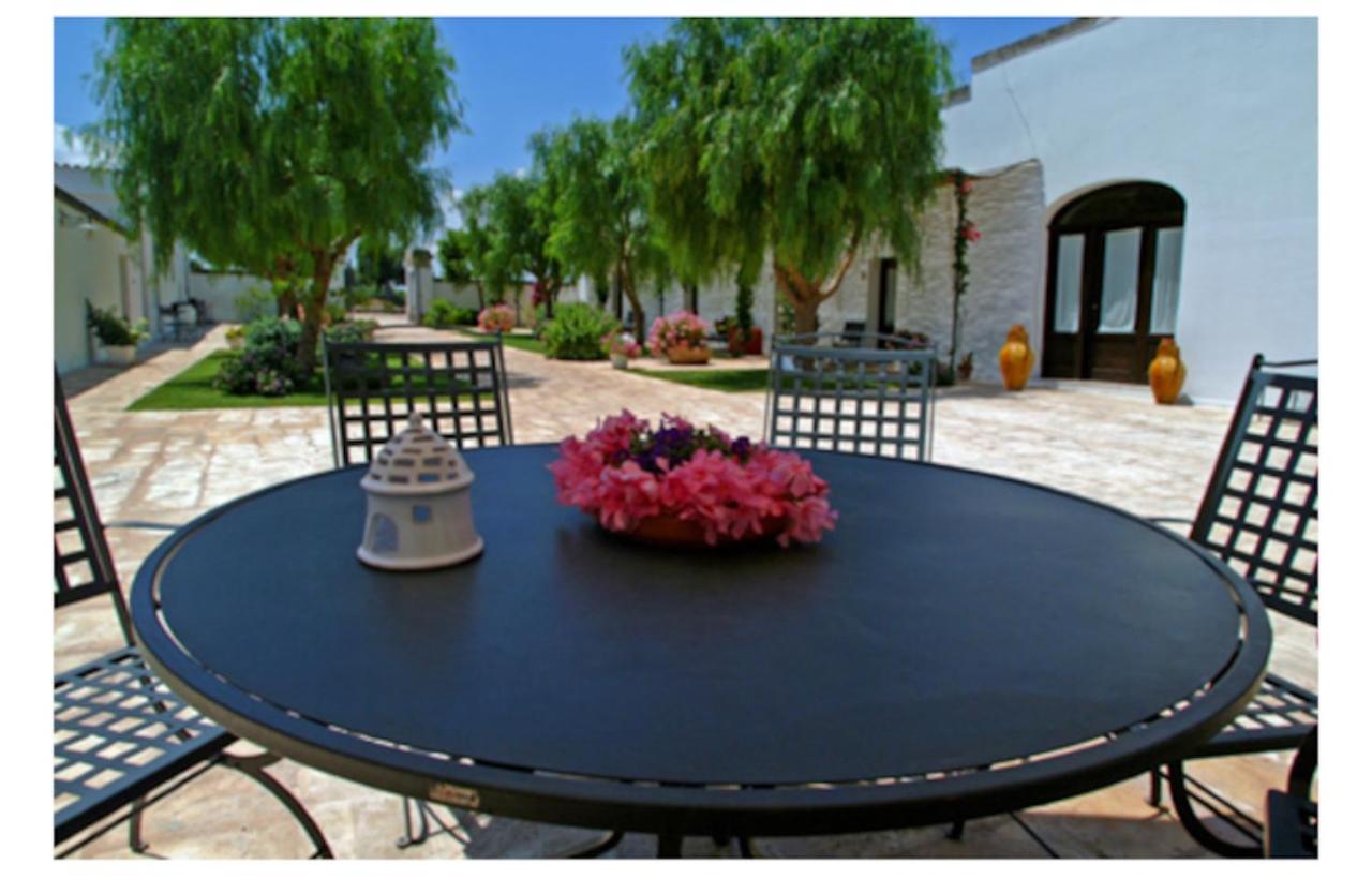 Room In Bb - Stunning Quadruple Room In Ancient Masseria Near The Sea In A Quiet Olive Trees Остуні Екстер'єр фото